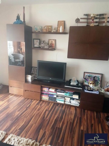 inchiriere-apartament-3-camere-in-ploiesti-zona-9-mai-1